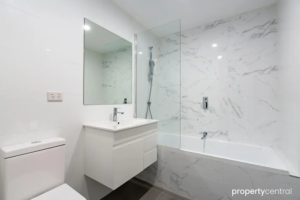 A Fantastic Combination of Space, Style, Views and Convenience