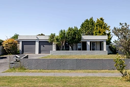 47 Havelock Avenue, Westbrook