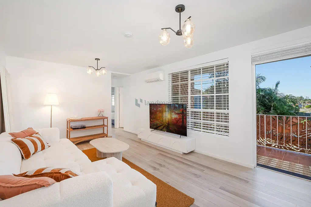 Modern 2-Bedroom Unit in Convenient Ryde Location