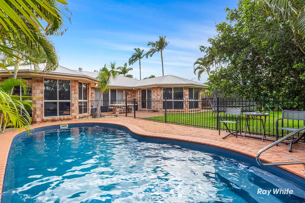 16 Brookside Avenue, Norman Gardens, QLD 4701