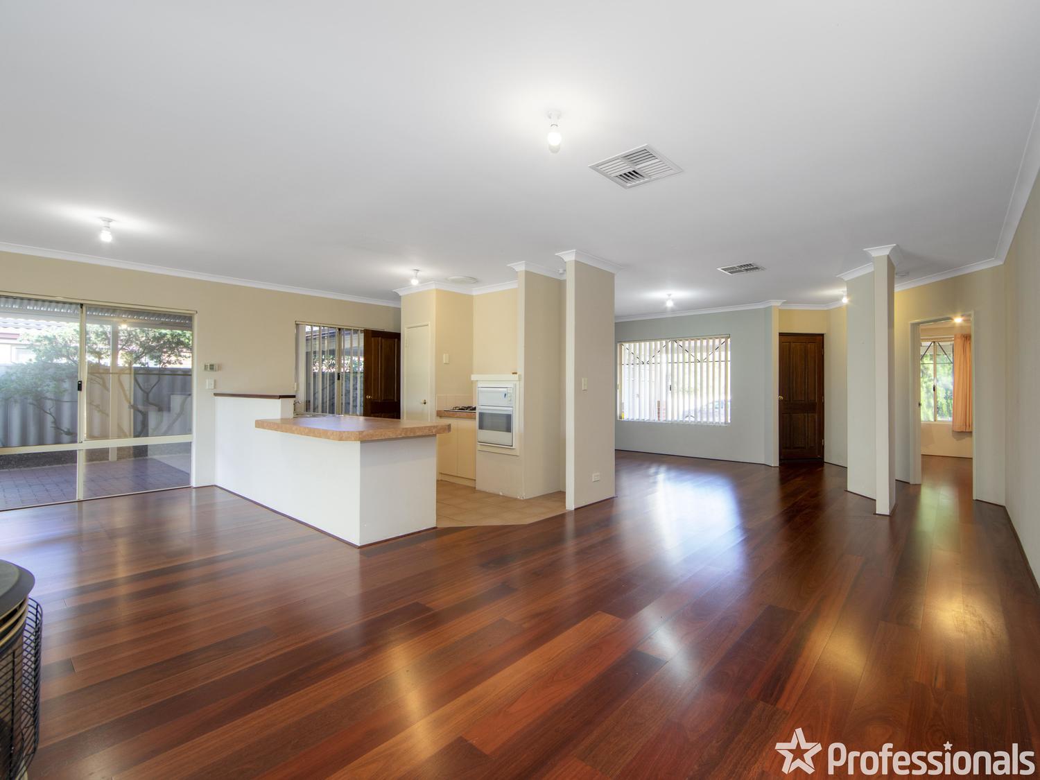 12 COOLBERRY RD, HUNTINGDALE WA 6110, 0 Schlafzimmer, 0 Badezimmer, House