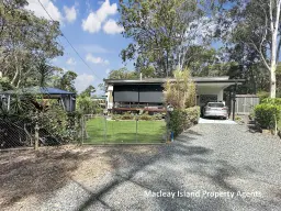 14 Ore Street, Macleay Island