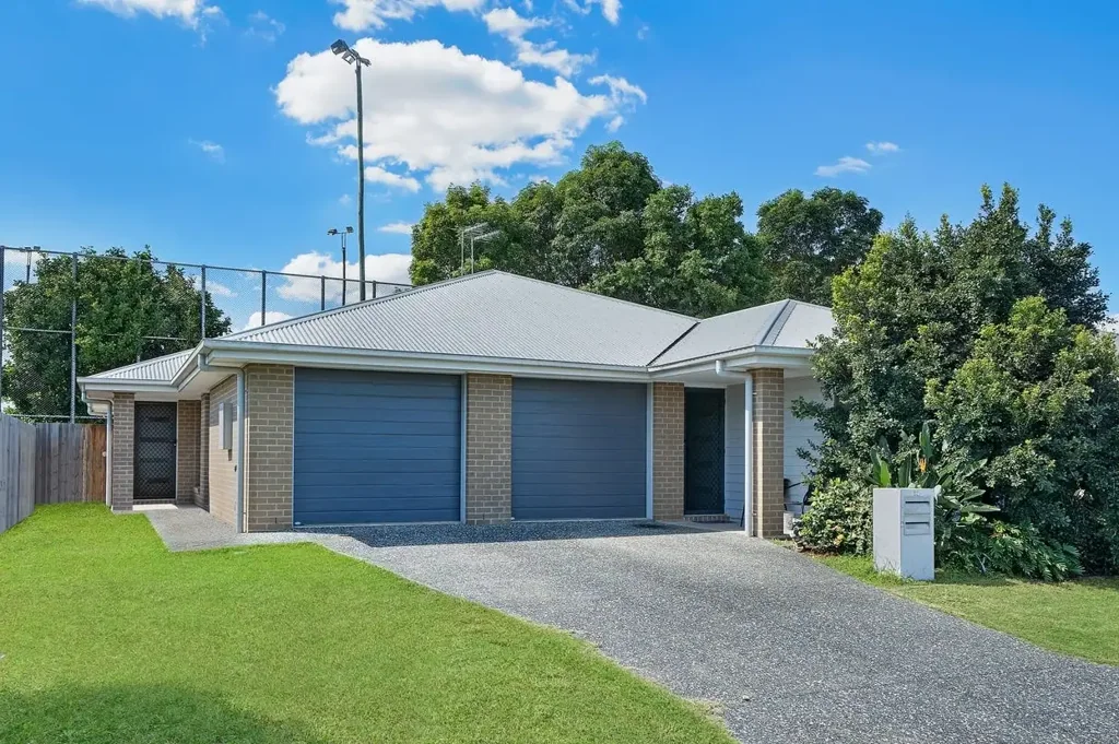 Caboolture 4Zimmer Fully Tenanted Duplex in Caboolture