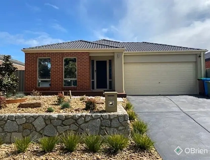 232 Casey Fields Boulevard, Cranbourne East, VIC 3977, 4房, 2浴, 整租独立别墅