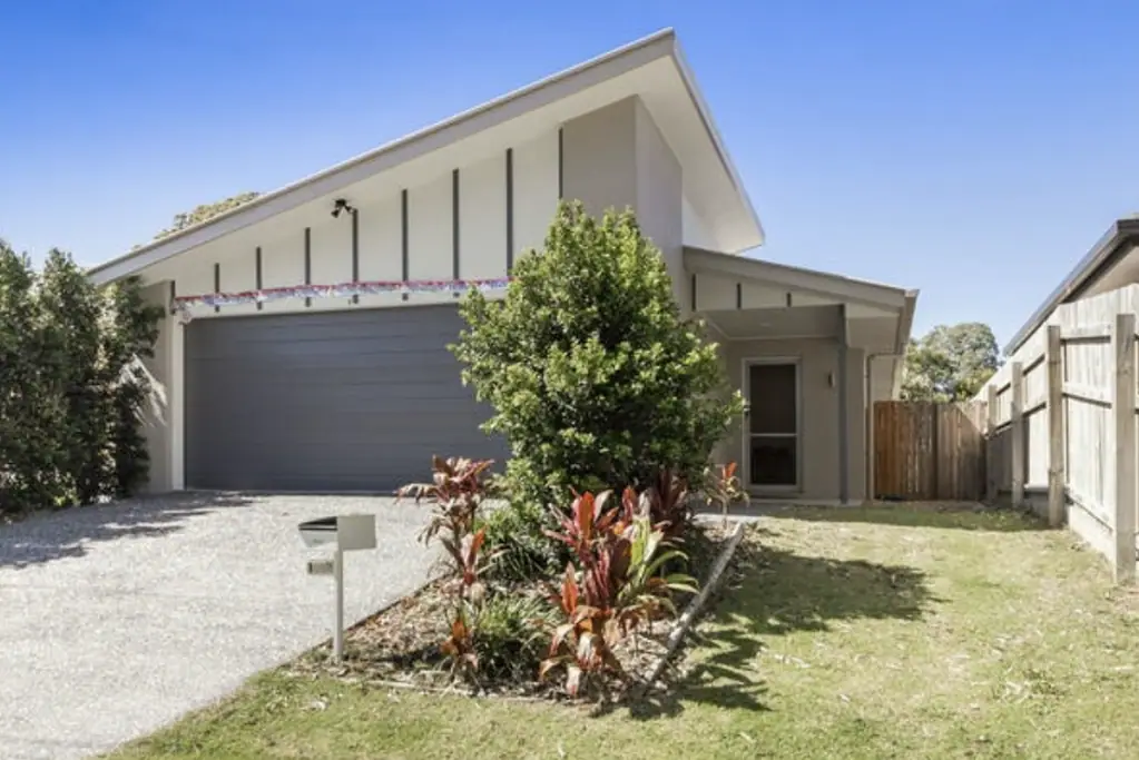Wynnum 4房  Wynnum Awaits: Your Perfect Home by the Bay!