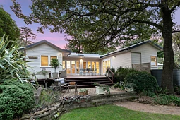 92 Falls Road, Wentworth Falls