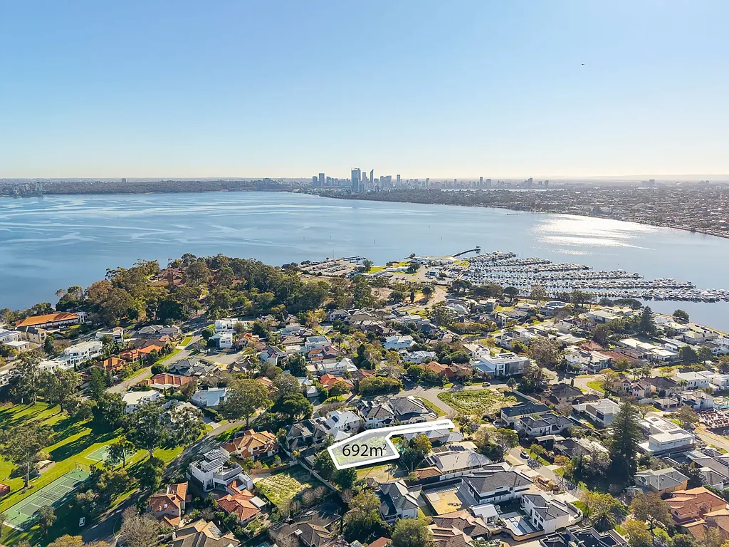 Applecross  Premium landholding