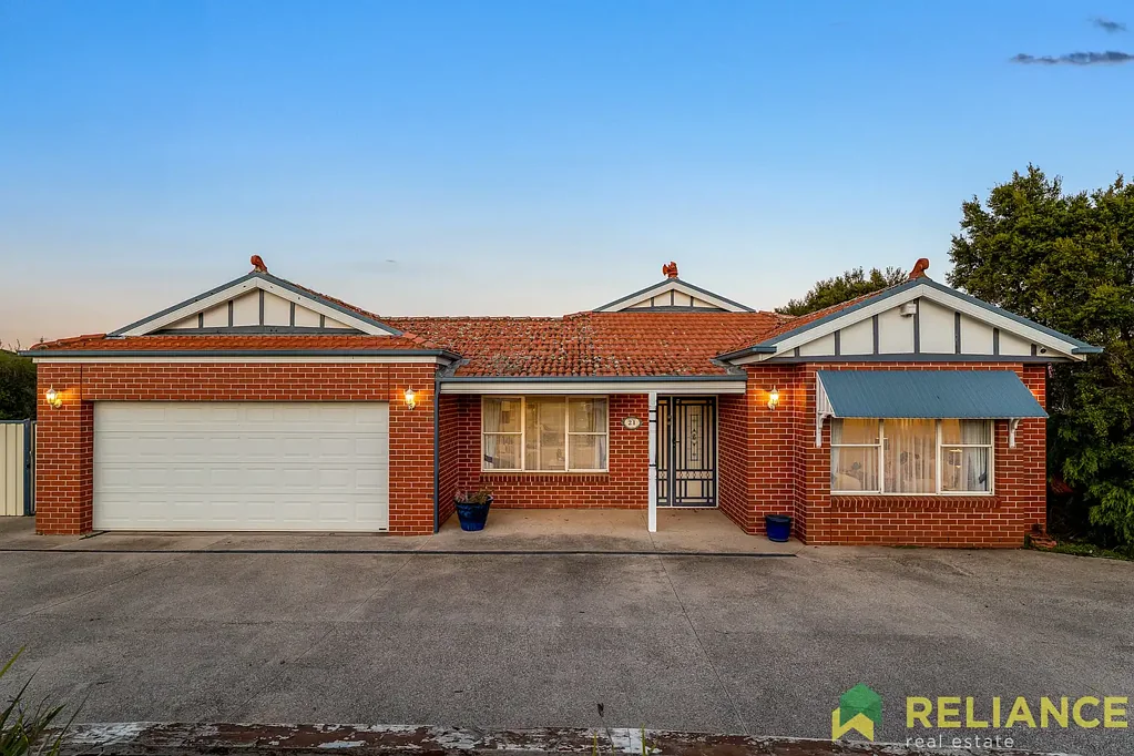 21 Rupertswood Drive, Brookfield, VIC 3338