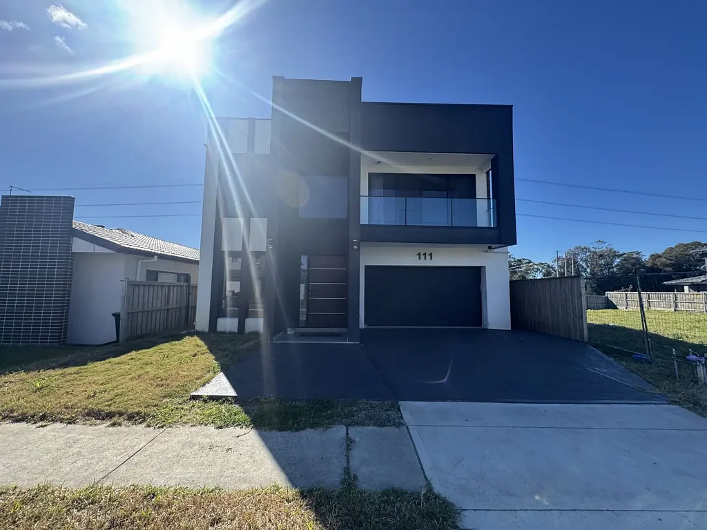 Luxe Family Home in Prime location of Carnes Hill