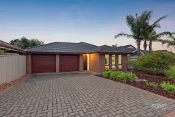 68 Grand Boulevard, Seaford Rise