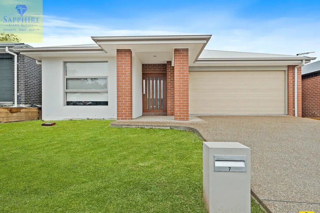 Spacious home available for rent in Jimboomba, featuring ducted air conditioning for your comfort."