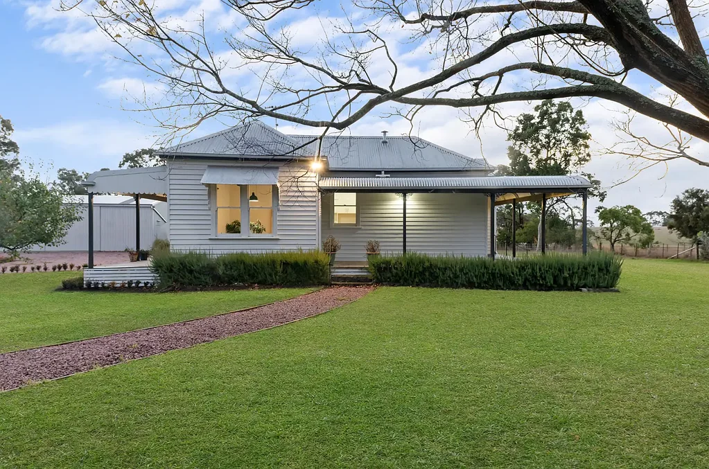1375 Penshurst-Warrnambool Road, Warrong, VIC 3283