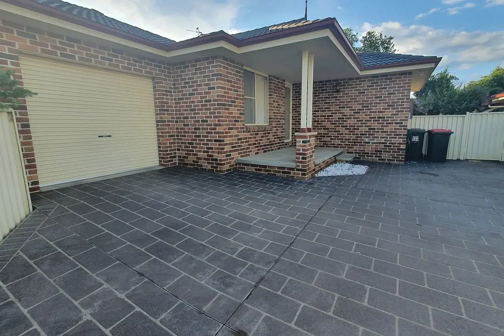 Three Bedroom Villa - Hillvue