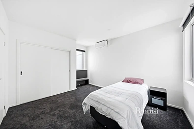 2/222 Keilor Road, Essendon North, VIC 3041, 2 slaapkamers, 2 badkamers, Apartment
