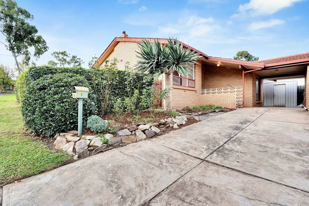 Modern, Light-Filled Home in Prime Location!