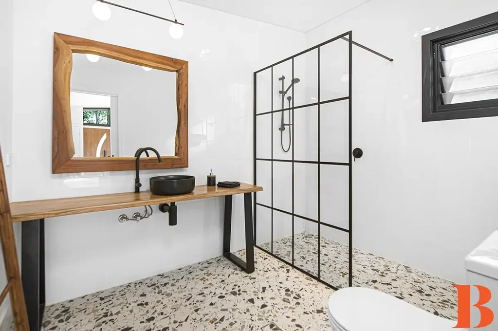 Green Point 2Zimmer Ultra Quality - Professional Renovation - Magnificent throughout