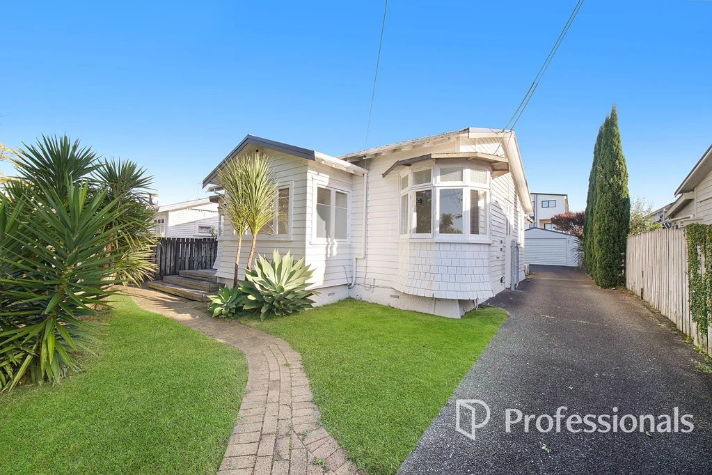 Family Living in Sought-After Pt Chevalier