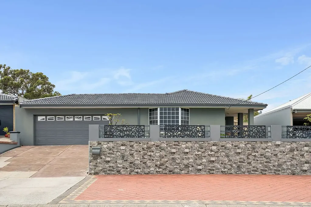 7 Afric Way, Kallaroo, WA 6025