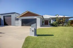 5 Archer Court, Rural View