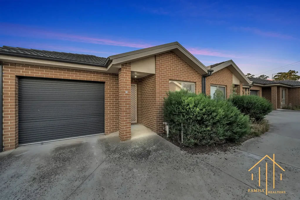 Cranbourne North 2Moenga FIRST HOME BUYER, INVESTOR OR DOWNSIZER? THIS IS THE ONE!!!