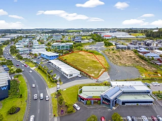 21 Apollo Drive, Rosedale, North Shore City