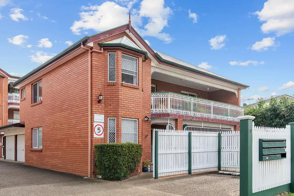 Clayfield 2Moenga Ground Floor Living with an Oversized Enclosed Patio & Private Courtyard