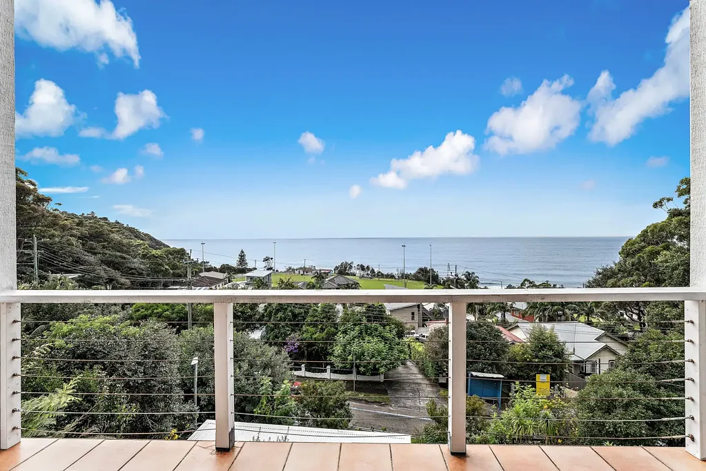 Wombarra 5غرفة نوم Stunning coastal family home on an expansive 1,910m2 block!