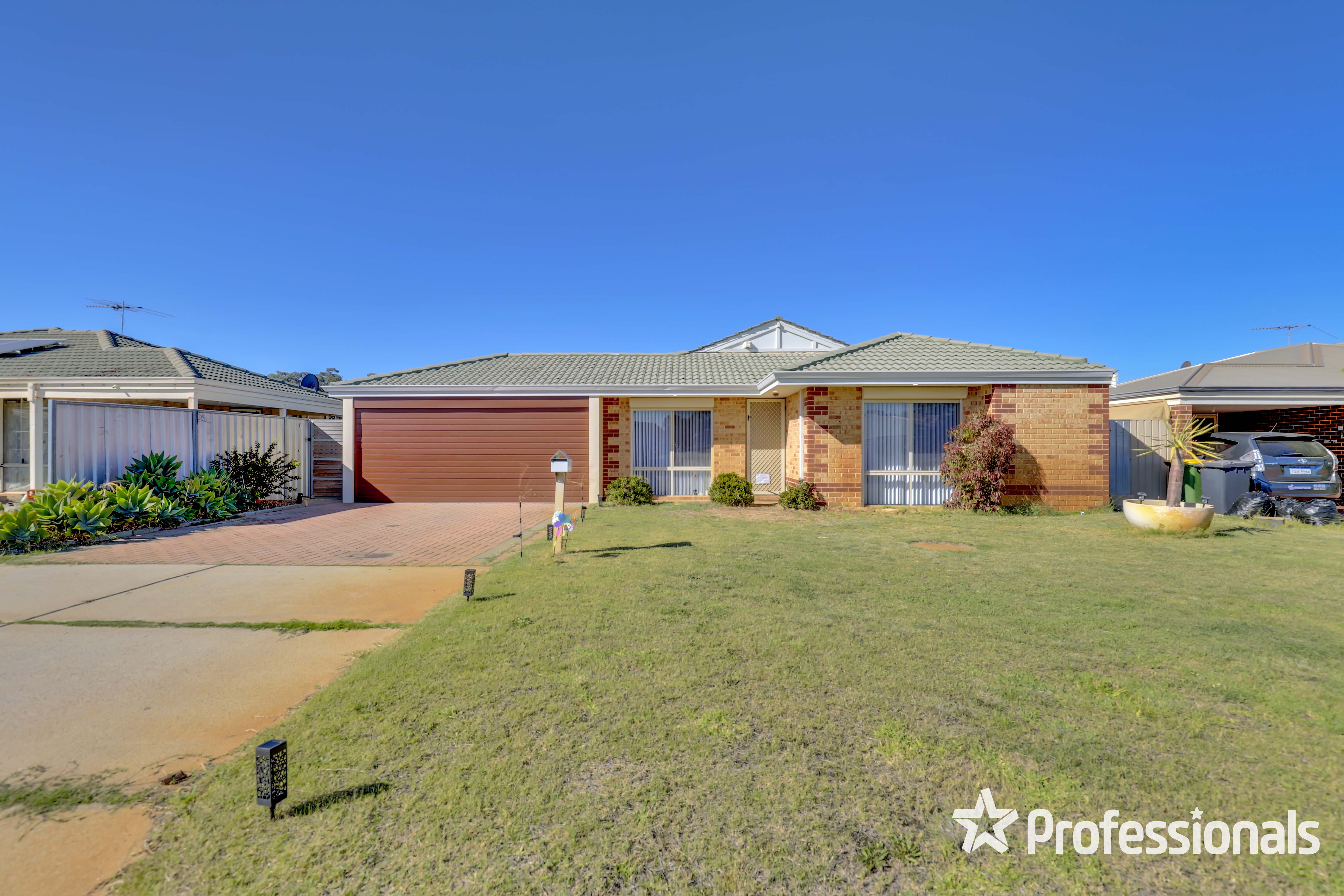 12 MCLEAN RD, CANNING VALE WA 6155, 0房, 0浴, House