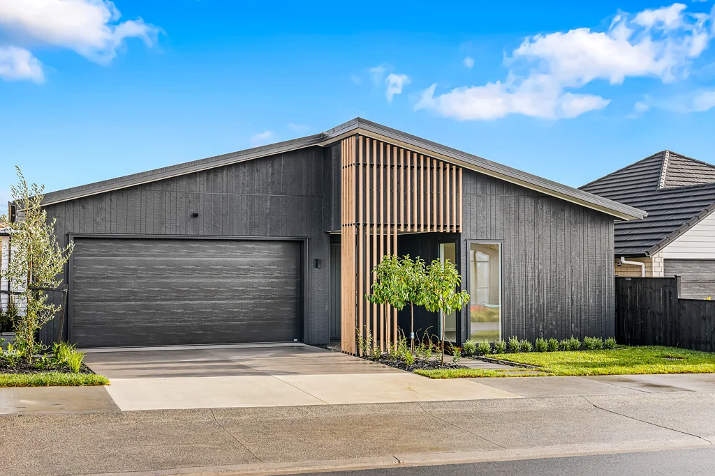 Milldale 4房  Brand New & Beautifully Built