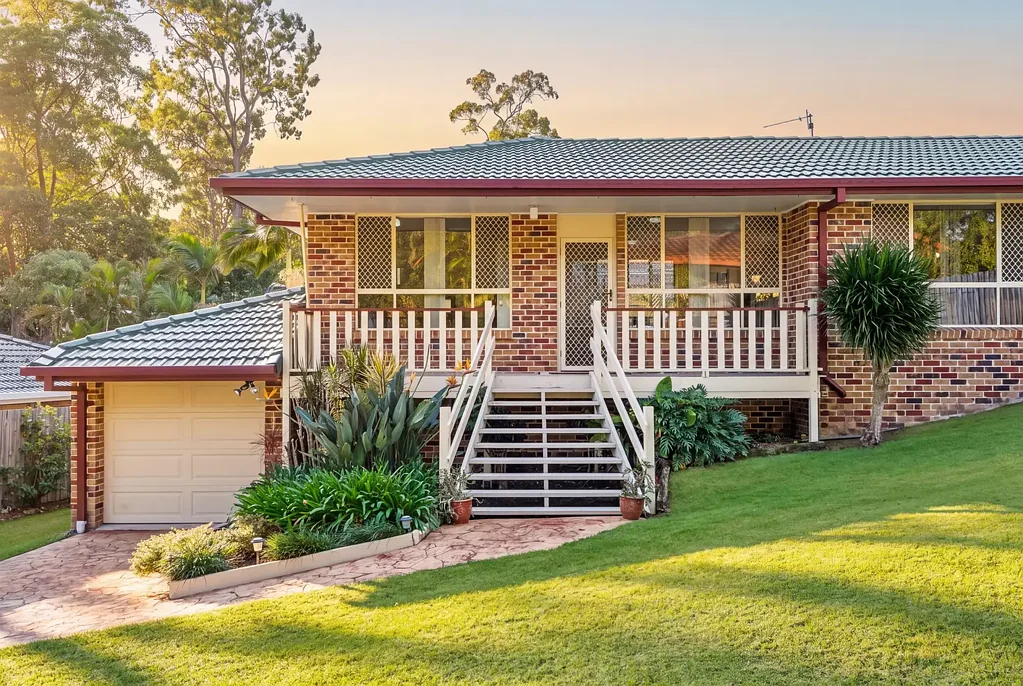 Nerang 3ห้องนอน Lovely Home in a Quiet Street