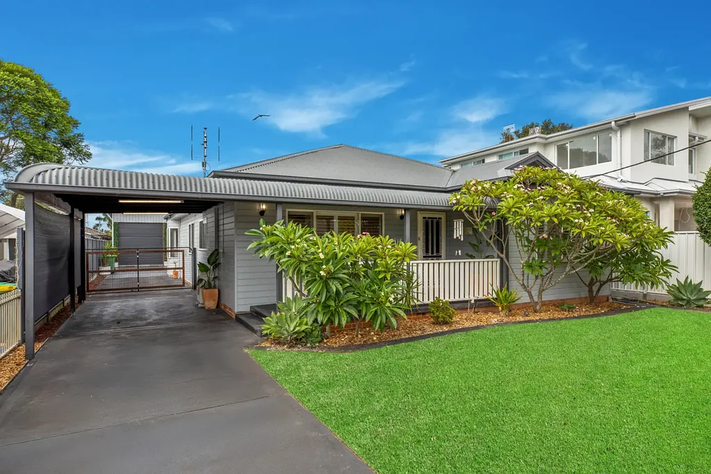 52 Donald Avenue, Umina Beach, NSW 2257