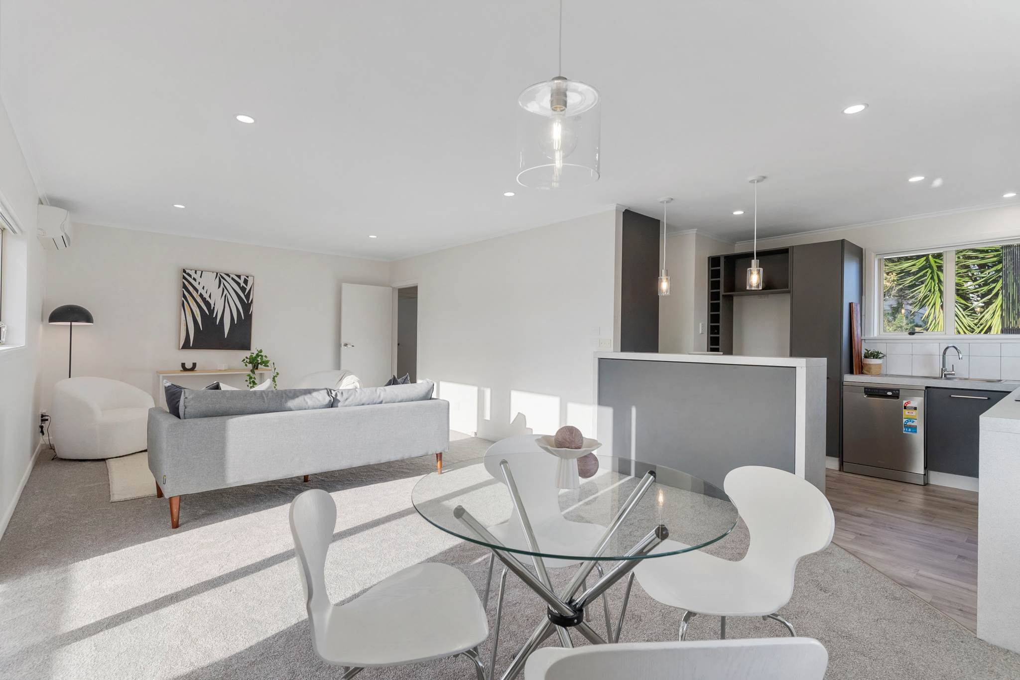 26A Gill Avenue, Te Atatu Peninsula, photo 9