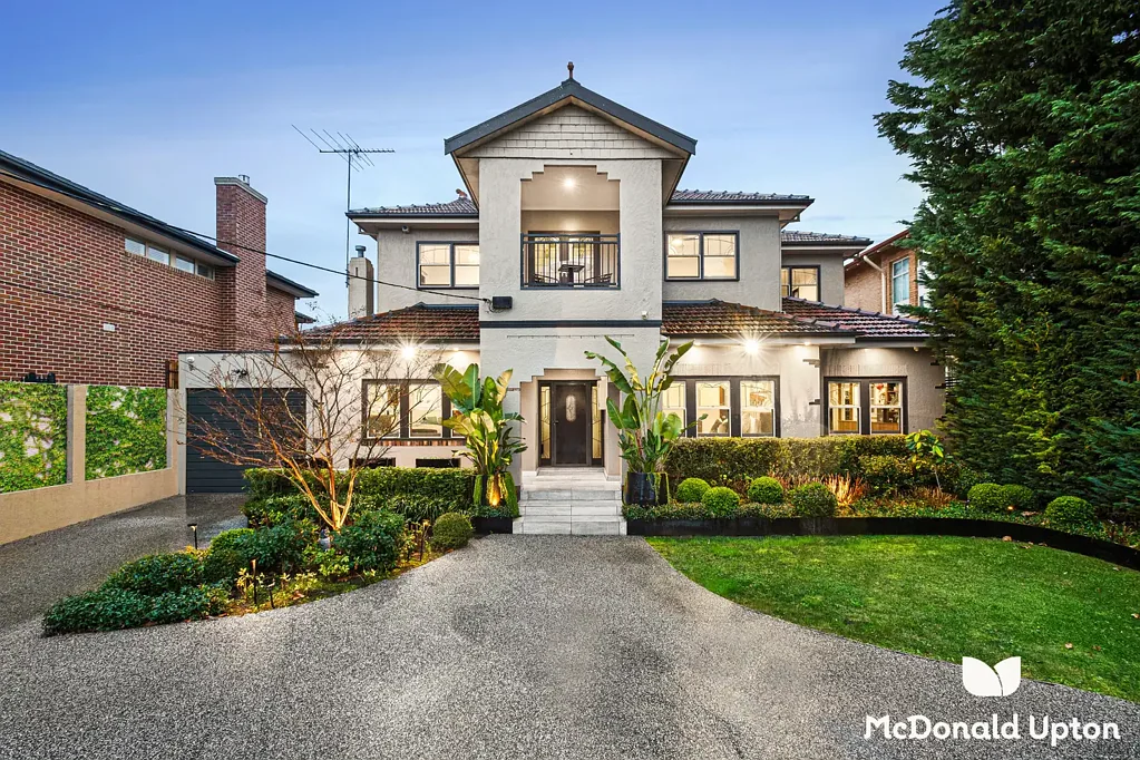 Strathmore 5Zimmer Expressions of Interest Closing Wednesday September 17th at 5:00pm unless sold prior