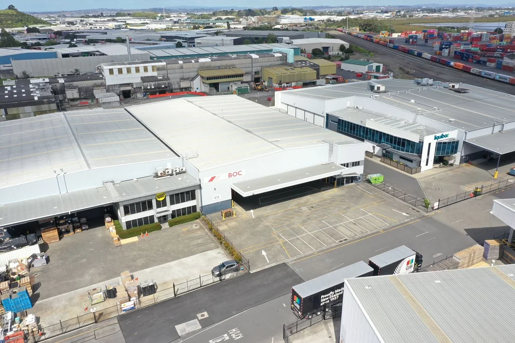 Penrose  Tilt slab warehouse + exclusive yard