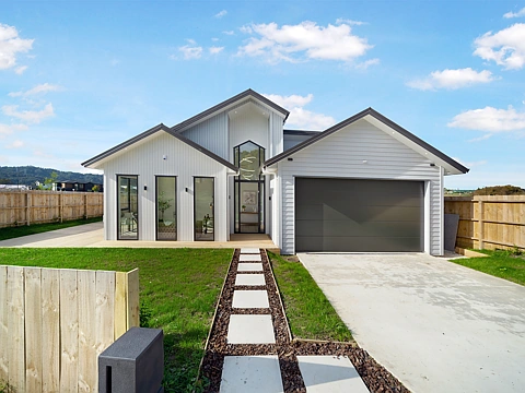 Huapai 4房  Spacious, Stylish & Move-In Ready