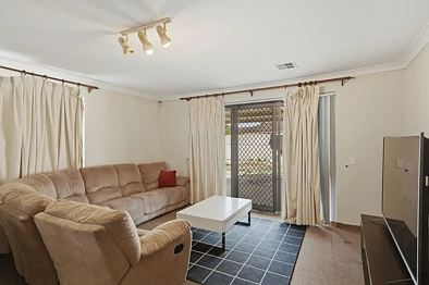 118 Benara Road, Noranda, WA 6062, 4 slaapkamers, 2 badkamers, House