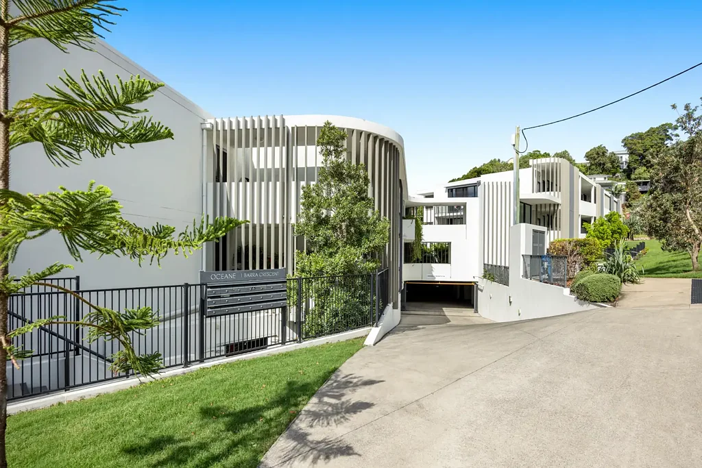 Coolum Beach 3ห้องนอน Sophisticated 3 Bedroom Apartment For Sale in Exclusive Coolum Beach Enclave!