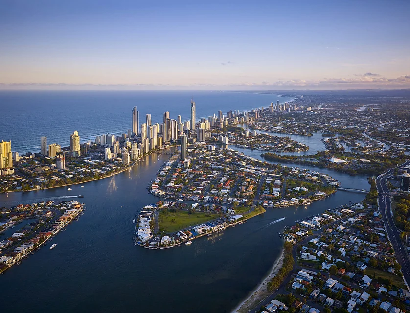 36-44 Stanhill Drive, Surfers Paradise, Gold Coast, 2 phòng ngủ, 2 phòng tắm, Apartment