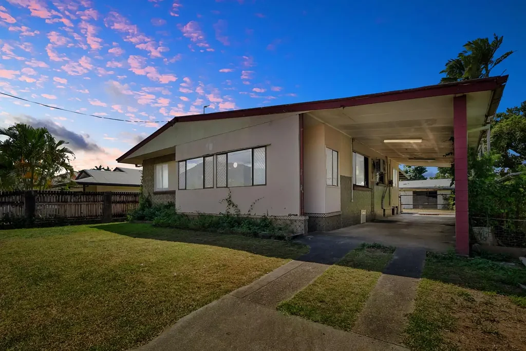 Westcourt 3房  IS THIS CAIRNS MOST ATTRACTIVE FIXER-UPPERER?
