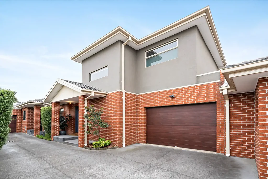 2/4 Farringdon Street, Pascoe Vale, VIC 3044