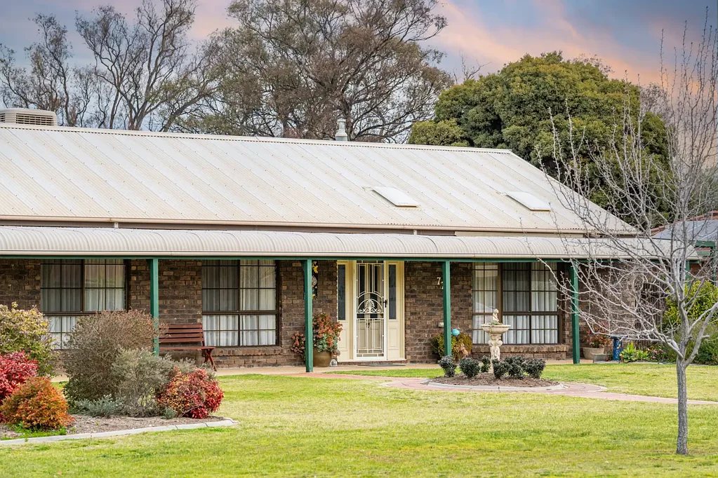 77 Adams Street, Jindera, NSW 2642