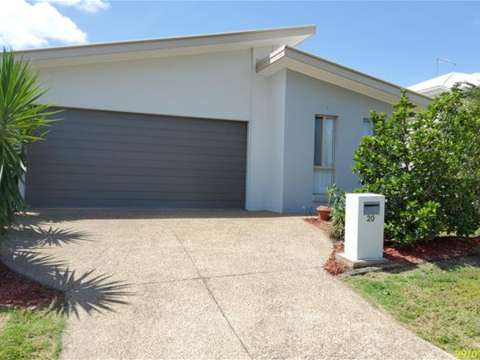 Pimpama 4 Bedroom "Stunning Modern Home in Pimpama: Ideal for Families or Investors!"