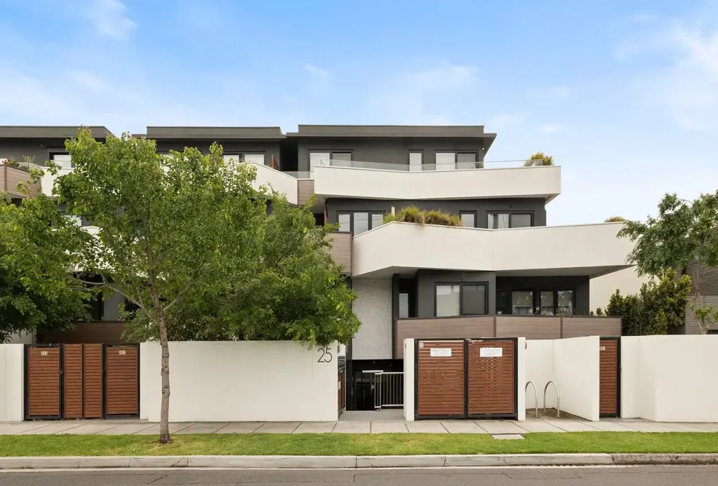 McKinnon Zone Prestige – Elevated Living