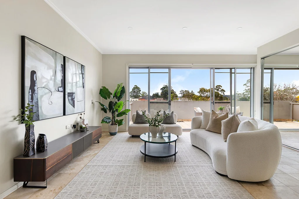 Gordon 3房 顶层公寓的专属奢华，超大露台将户外生活提升至全新境界 Penthouse exclusivity with a terrace taking outdoor living to another level