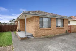 UNIT 1 29 GIRRAWEEN AVE, Lake Illawarra