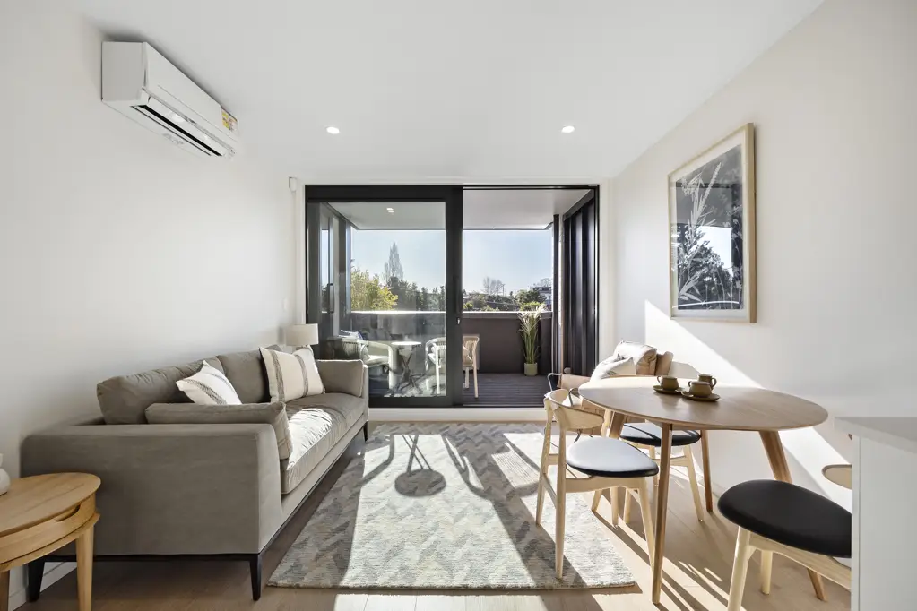 Howick 3房  Penthouse Property on