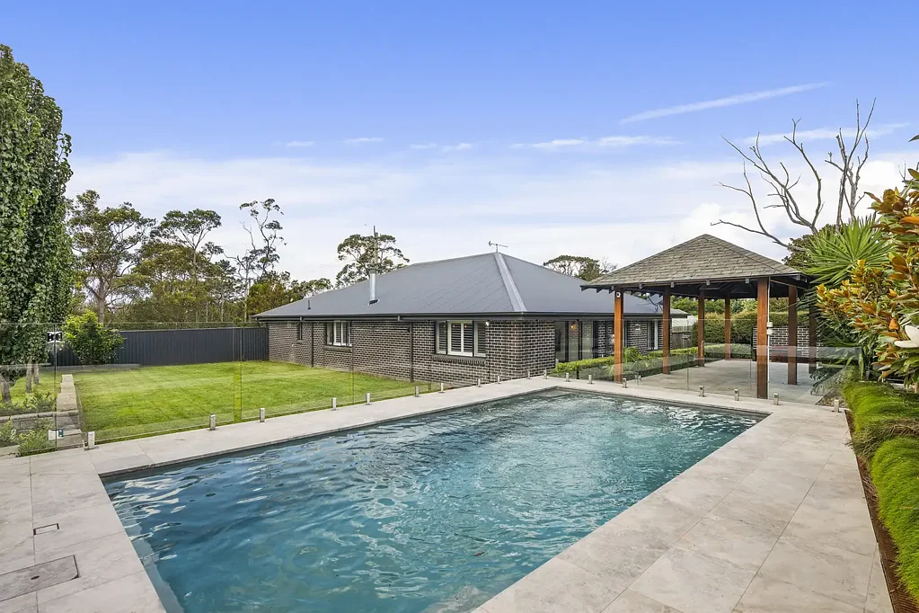 Hill Top 4침실 Private Family Retreat with Pool, Designed for Entertaining