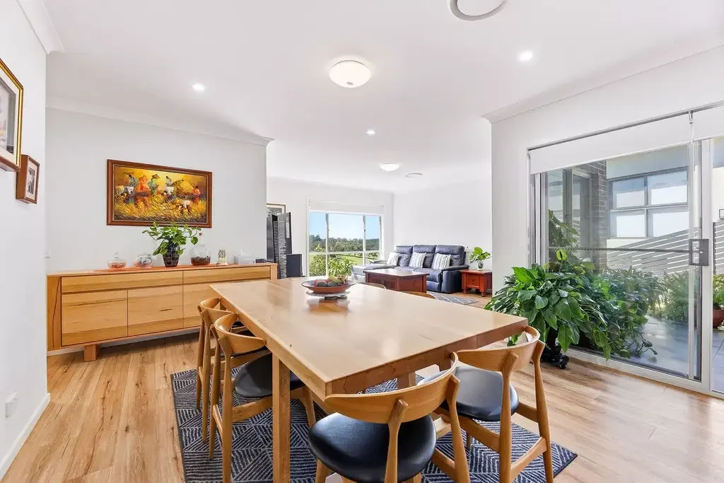 Kurrajong 3બેડરૂમ "TALLOWOOD COMMUNITY" PEACEFUL OVER 55s LIFESTYLE - OFFERS A MODERN RESIDENCE WITH BRIGHT INTERIORS & EASY-CARE LIVING, ONLY MOMENTS FROM THE VILLAGE.