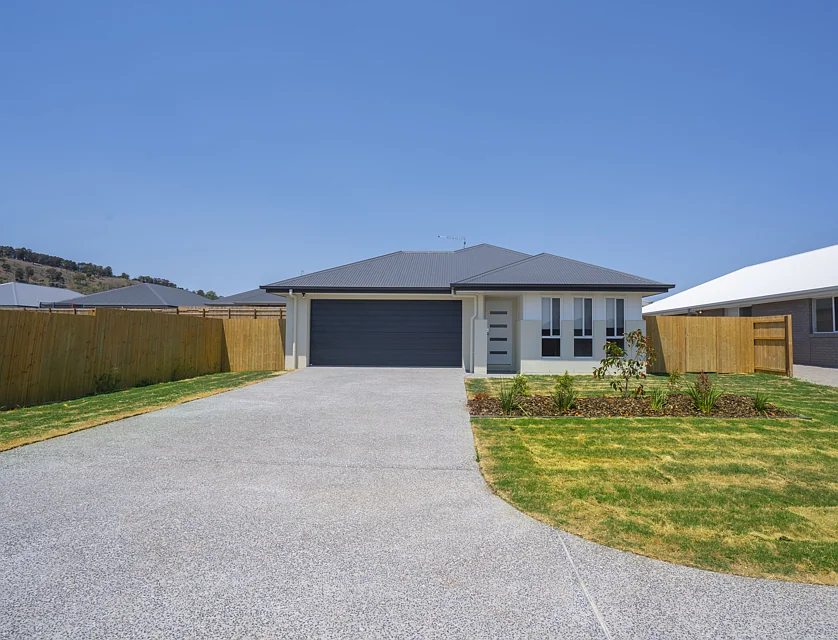 18 Darling Circuit, Plainland, Lockyer Valley Region, 4 Kuwarto, 3 Banyo, House