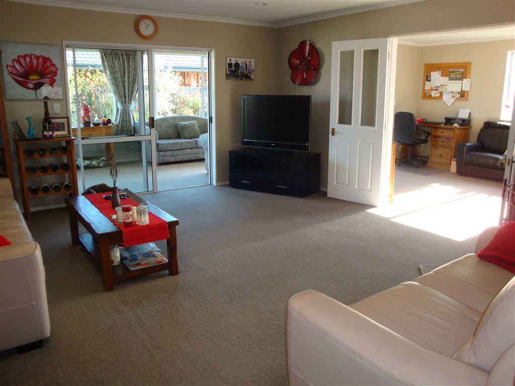 319 Church Street, West End, Timaru, 5 Schlafzimmer, 2 Badezimmer